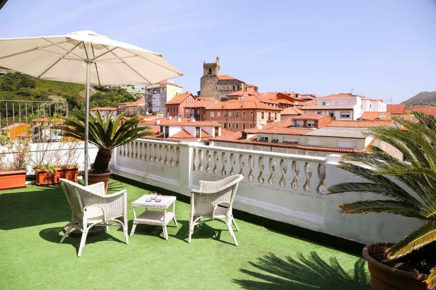 Atico Vistas Centro 3min Playaparking Y Wifi Free *